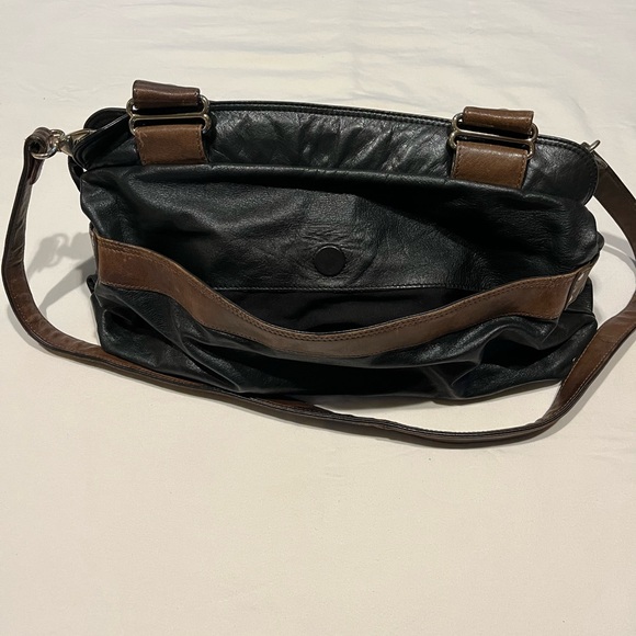 See By Chloé black leather crossbody tote bag - Picture 4 of 14